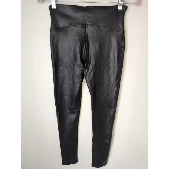 Spanx med black faux leather pull on leggings - Picture 2 of 3